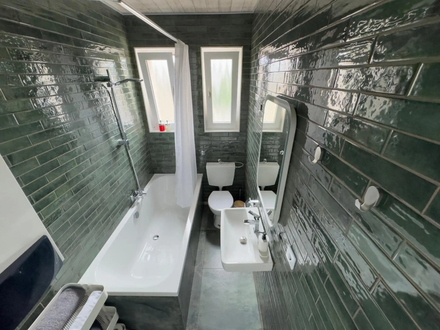 Charmante Ferienwohnung mit Hirschen & Parkplatz & Netflix