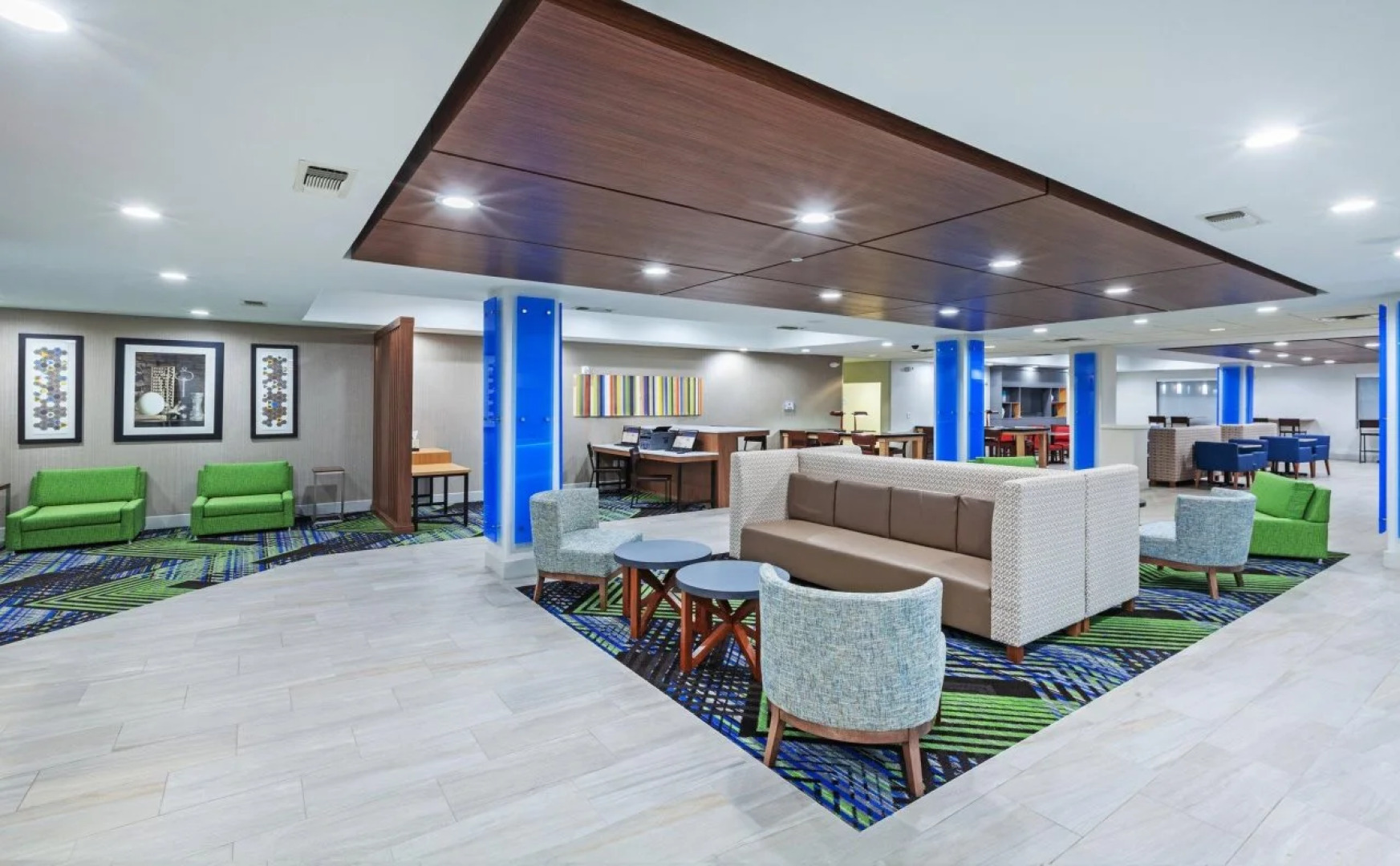 Holiday Inn Express and Suites Longview South I20 by IHG
