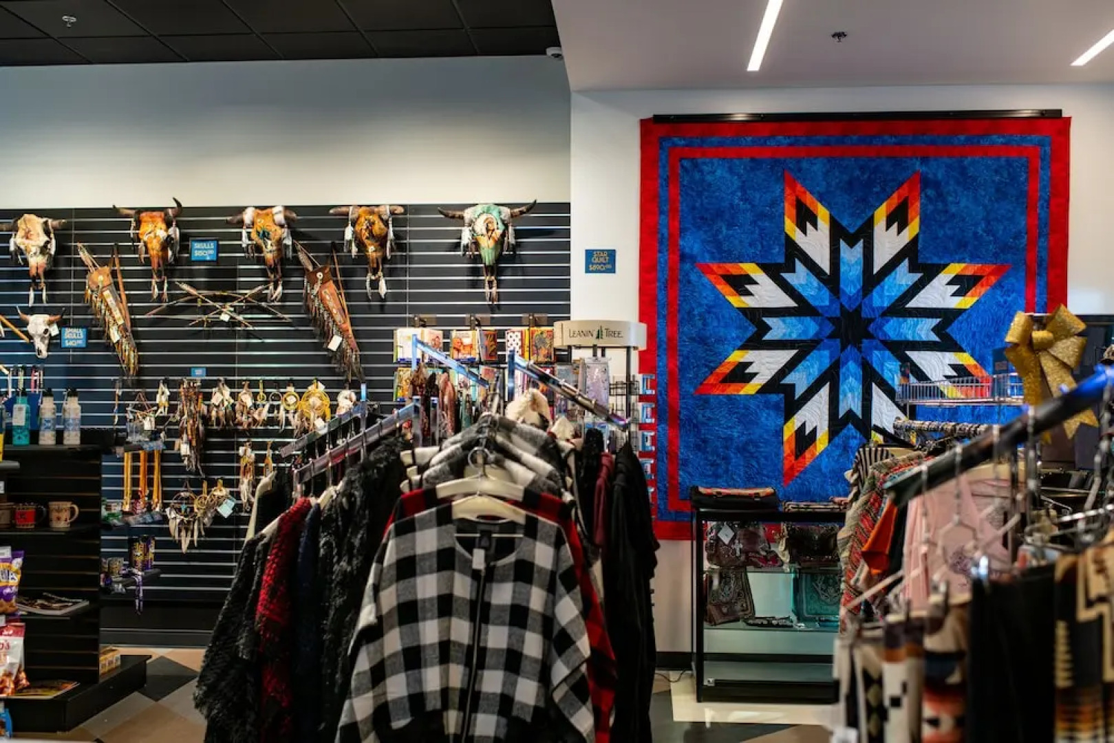 Royal River Casino and Hotel