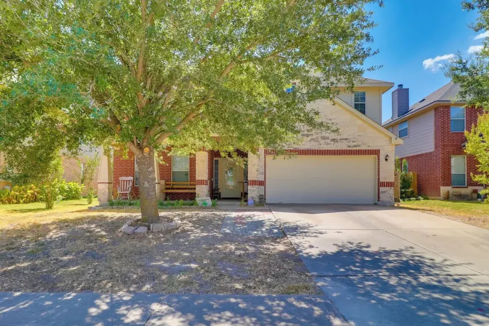 Pet-friendly Austin Area Home w/ Outdoor Oasis