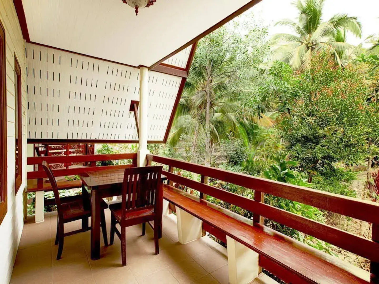 RuenNamyen Resort
