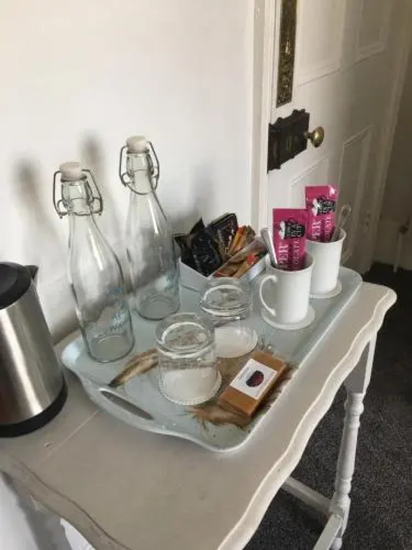 Cookshayes Country Guest House