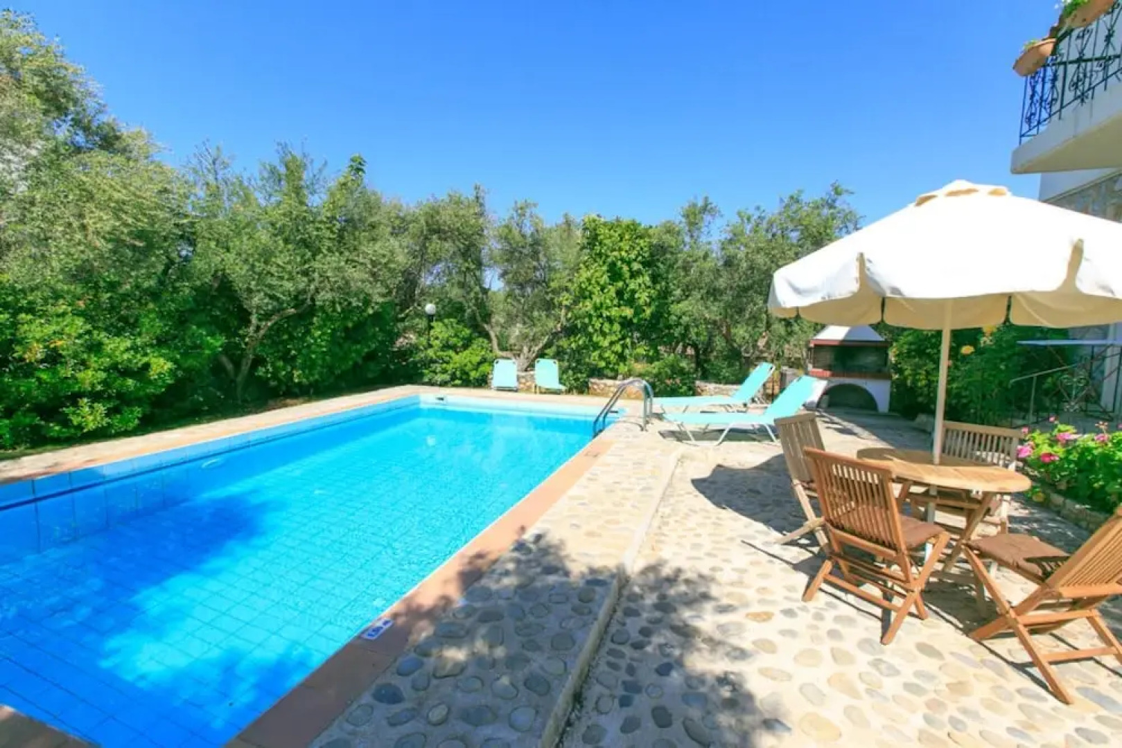 Villa Nineta Large Private Pool Walk to Beach Sea Views A C Wifi Car Not Required - 1606
