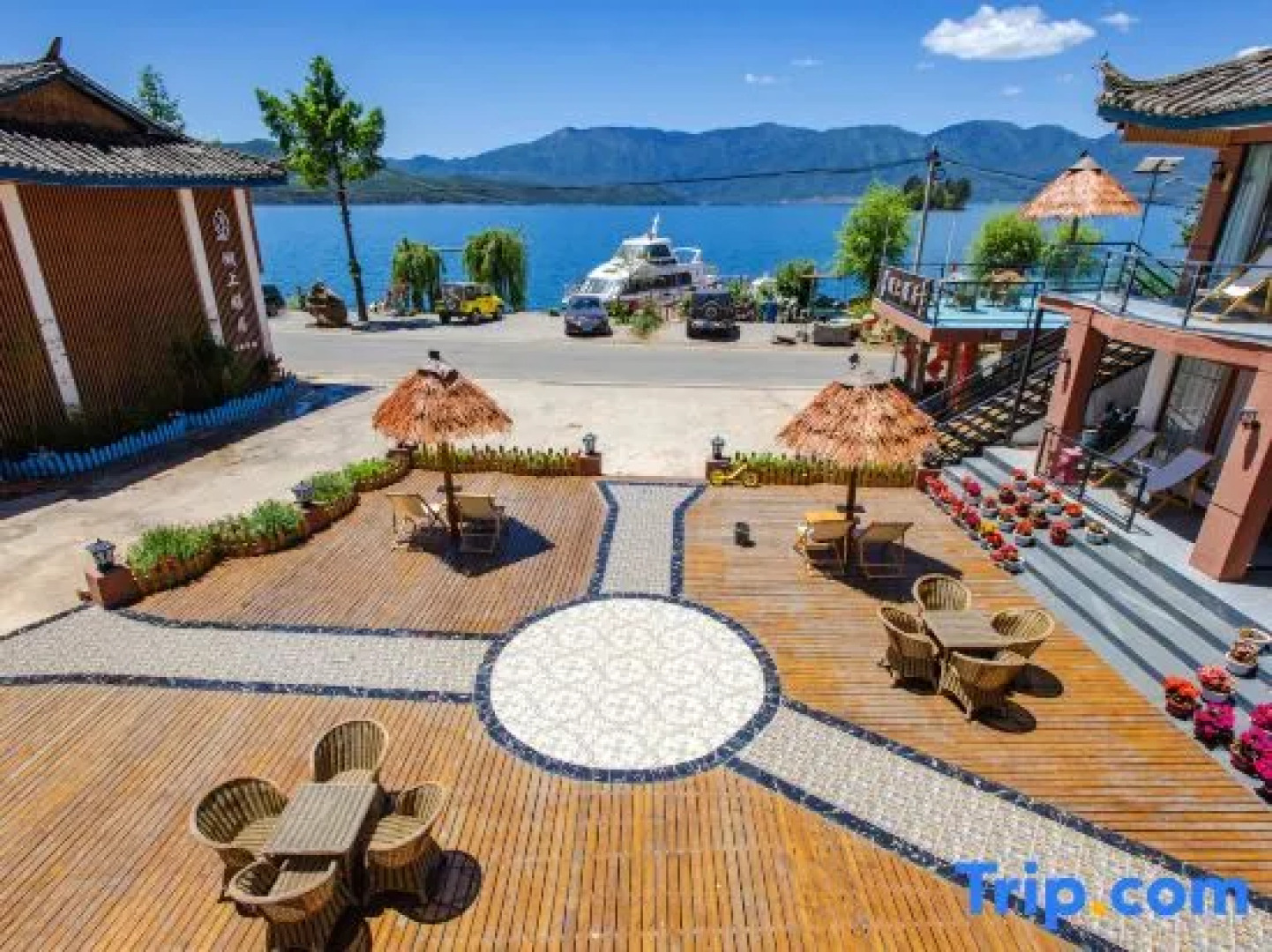 Lugu Lake Elegant Residence Boutique Inn