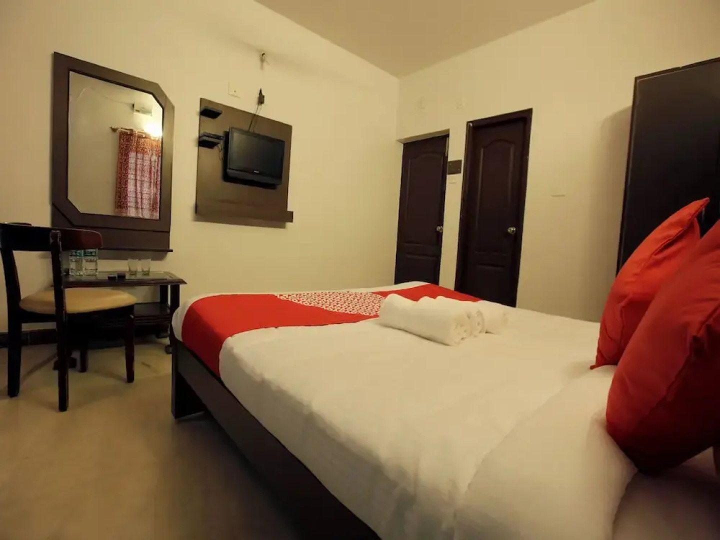 OYO 12162 New S K Regency