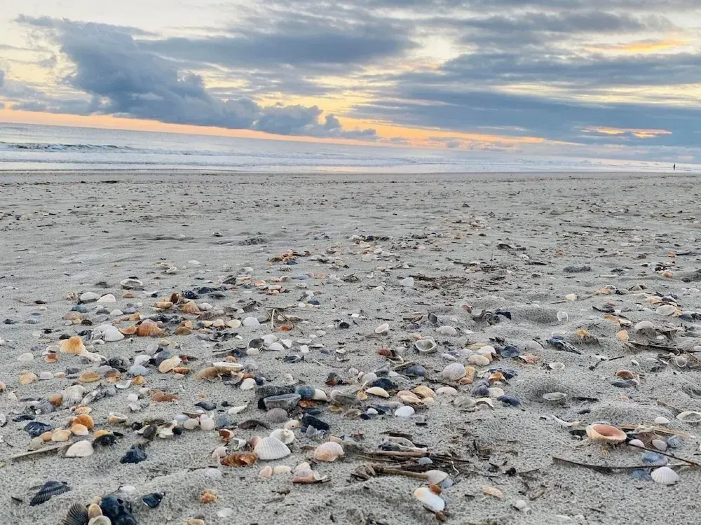 Fishers By The Sea 4 Bedroom Home by RedAwning