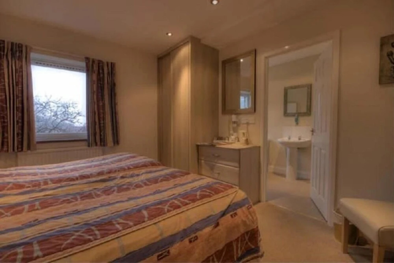 Kearton Country Hotel