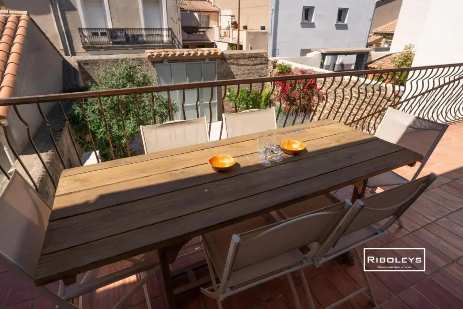 Sublime Loft de 130m² calme à Vias-Village