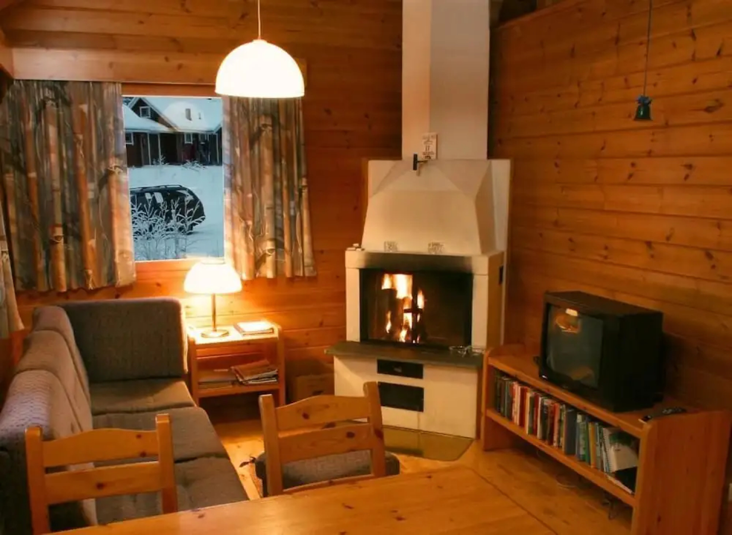 Jeris Hotel & Cabins