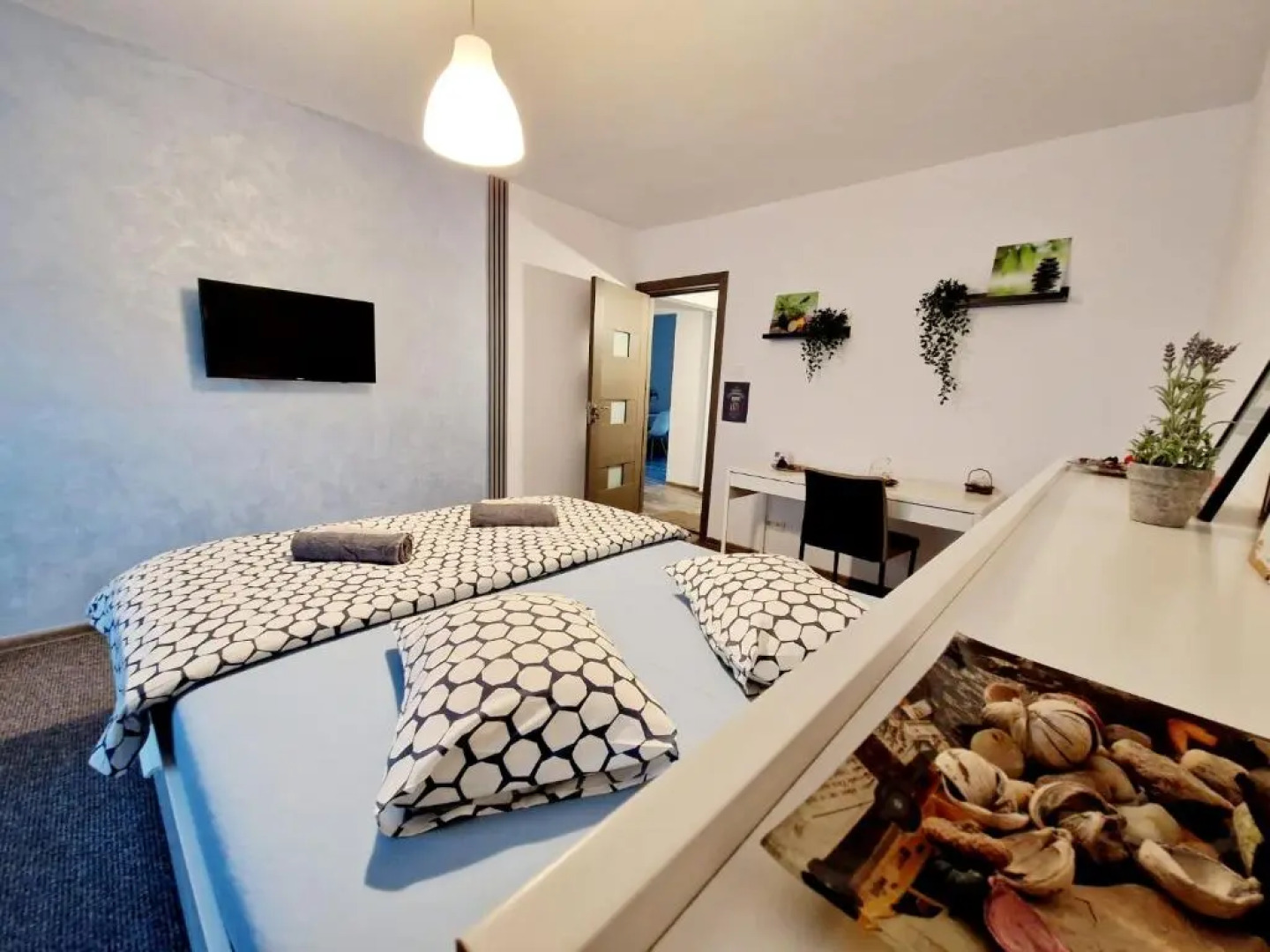 Marcos Apartments - Stanisoarei