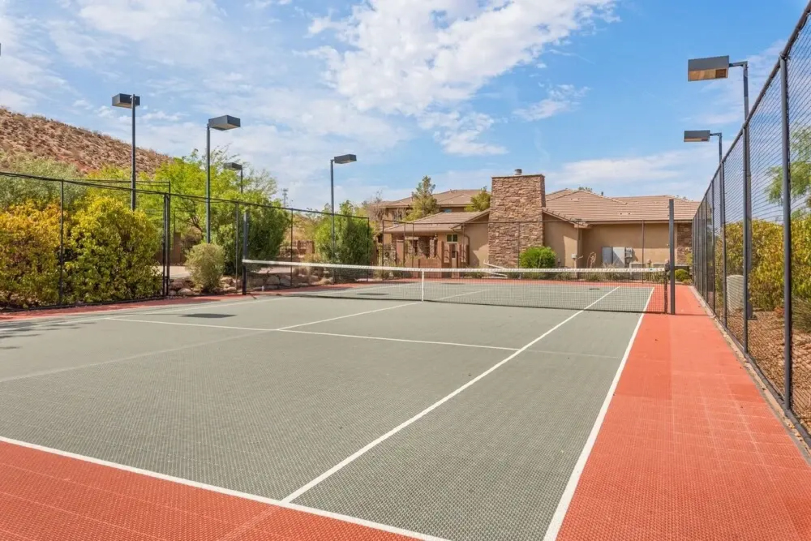Sweet Retreat 3 Bedroom Condo