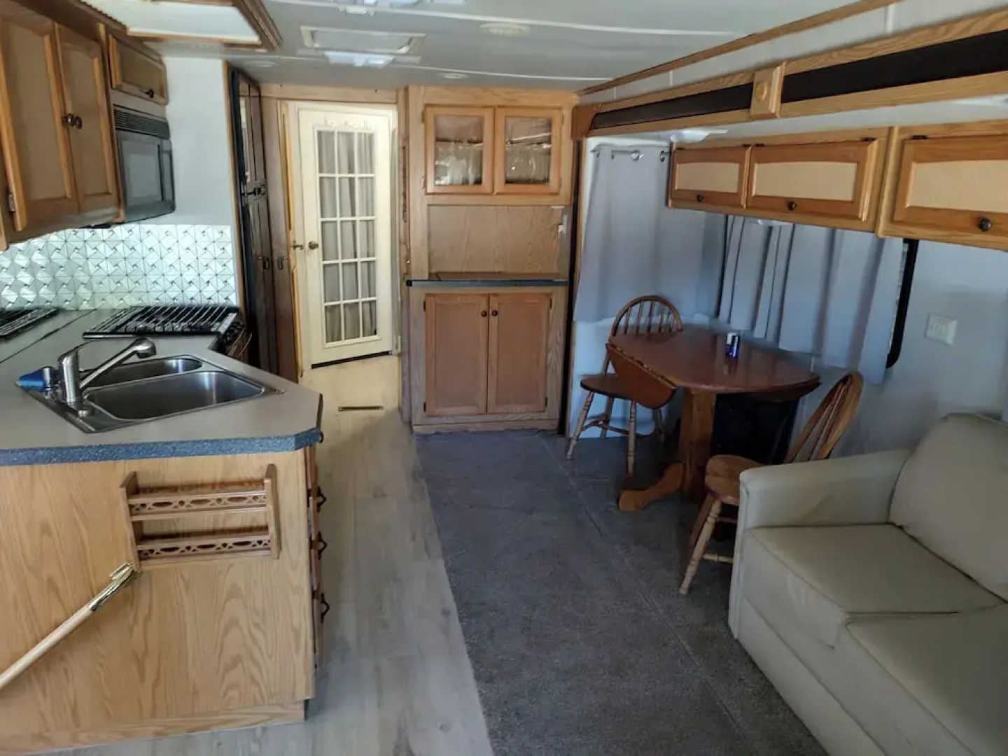 Vigilante Inn Covered Wagon