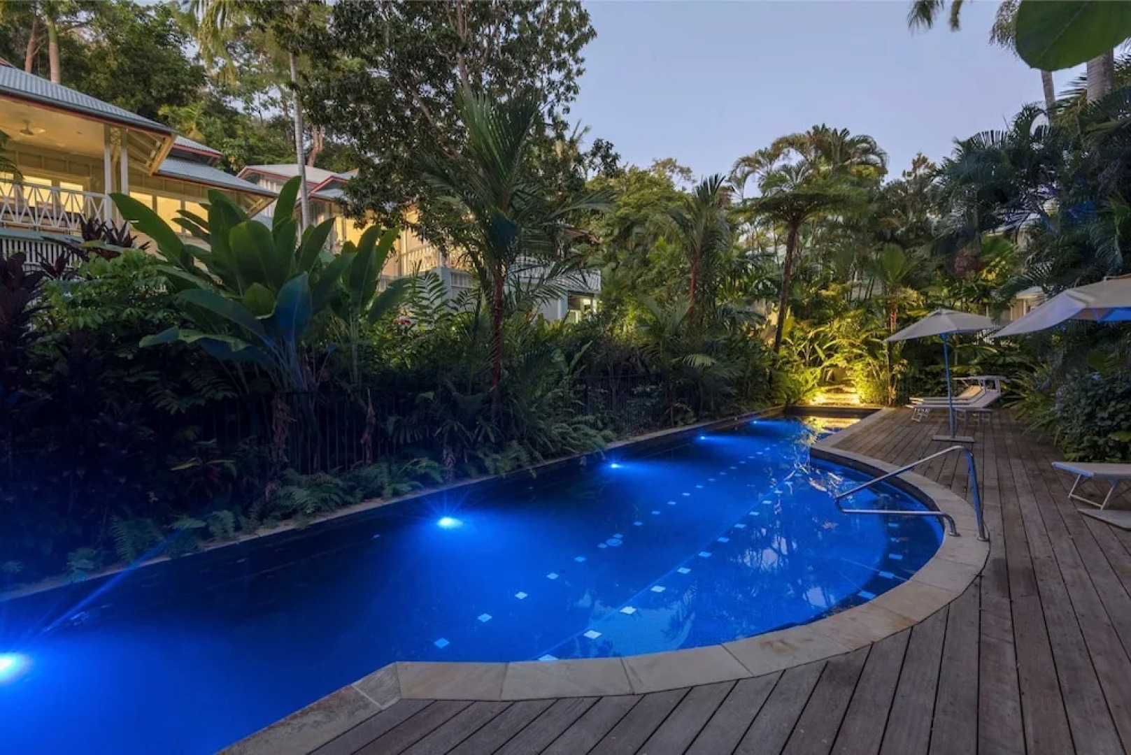 Villa 10 On Grant St Luxury Villa