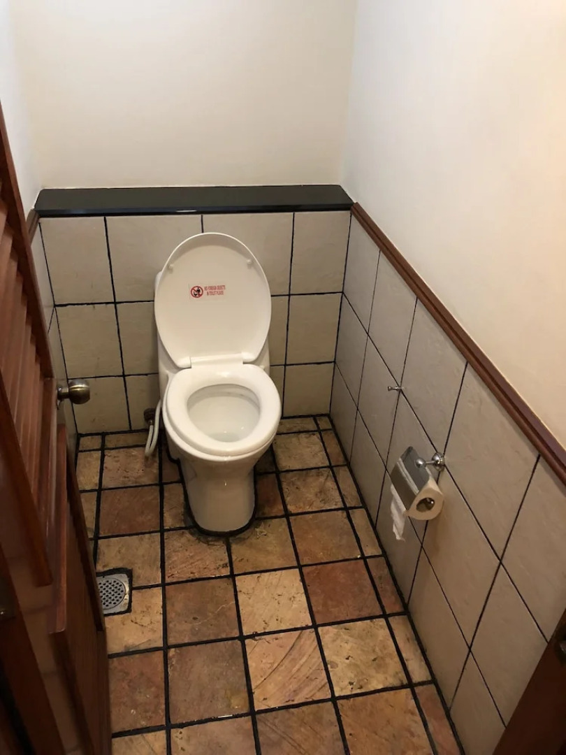 CMK and Private Water Chalet