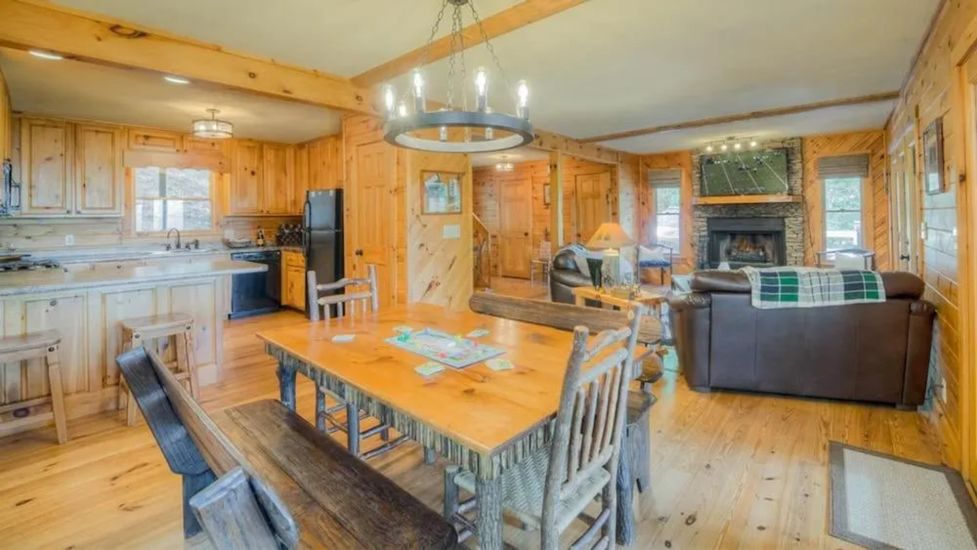 Blue Chase Lodge by Escape to Blue Ridge