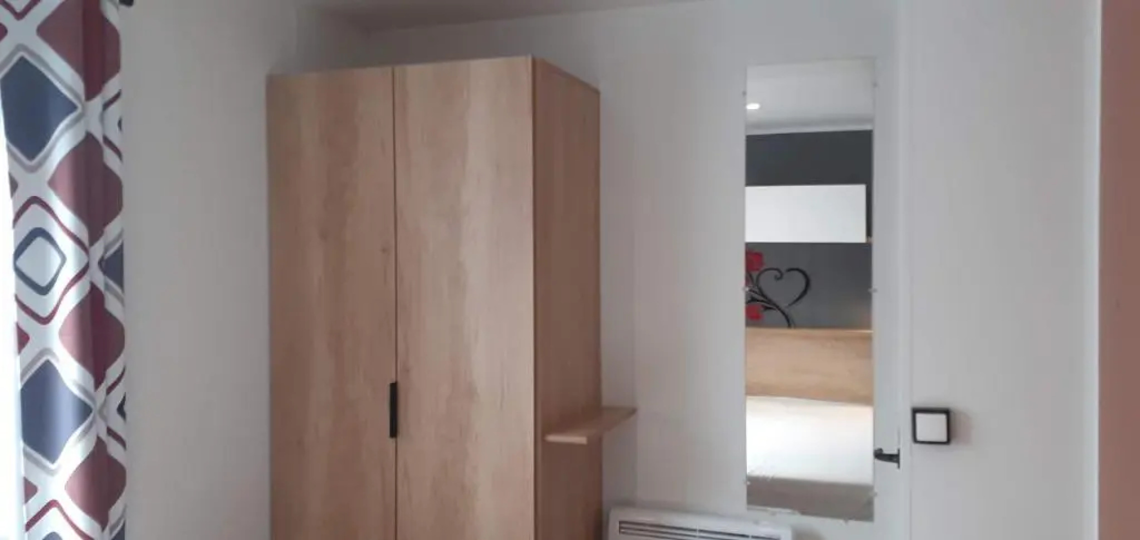 MH, 3 Ch, 43m2, climatisé, avec terrasse fermée de 18m2, super équipé, parc aquatique, draps, linge de maison inclus