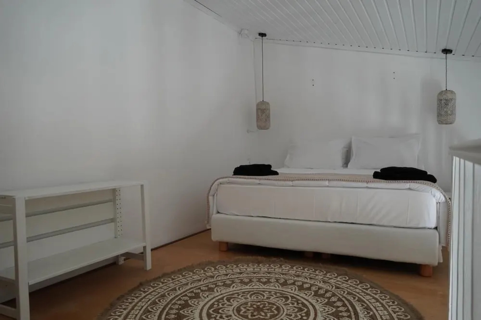 Yi & Thalassa by KHI Collection