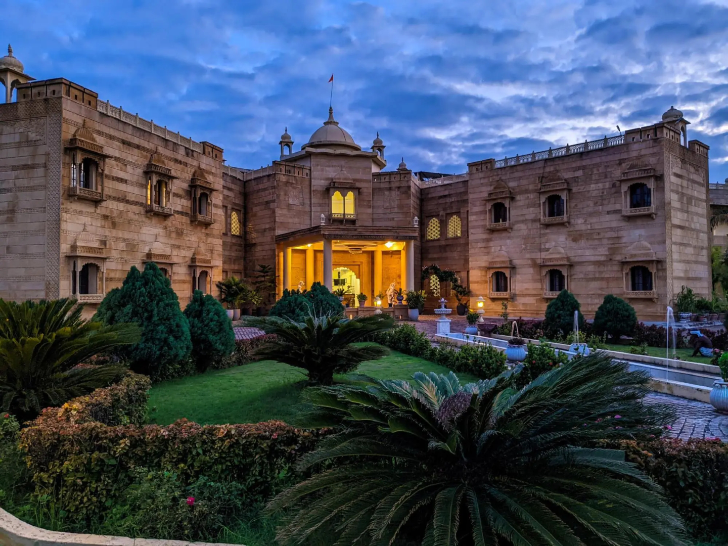 Syna Heritage Hotel