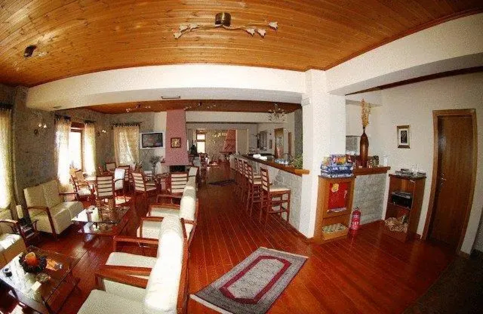 Tymfaia Hotel