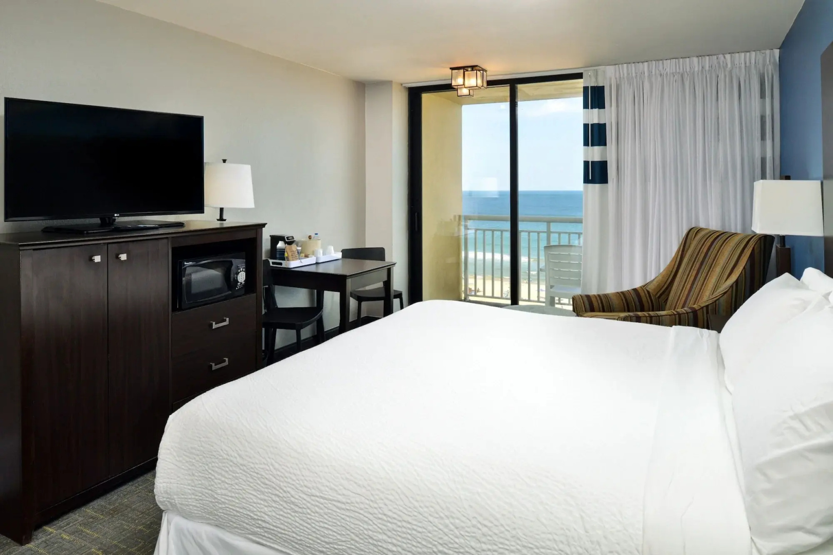 Four Points By Sheraton Virginia Beach Oceanfront