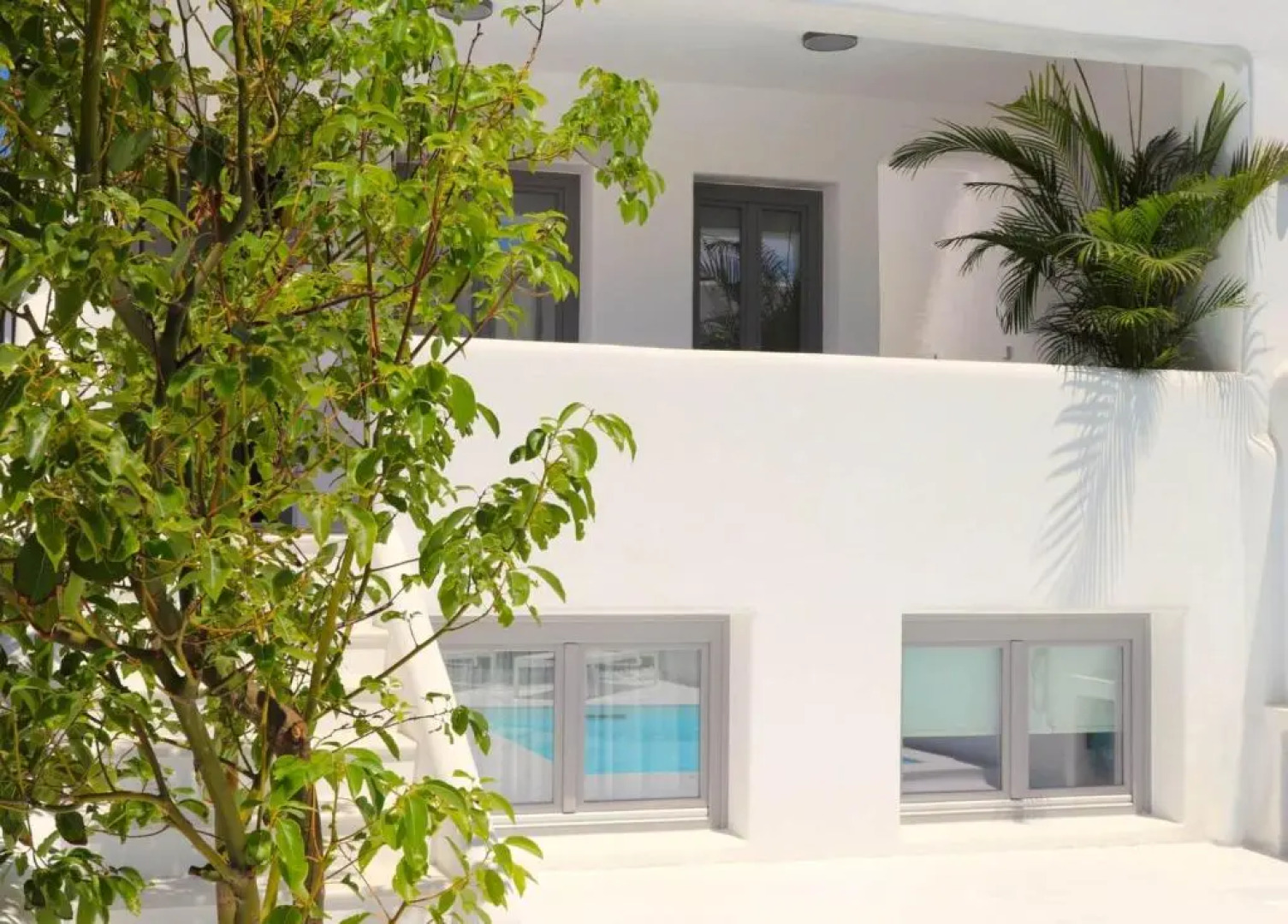 The Nine Graces - Agios Prokopios Beach Villas with Private Swimming Pools