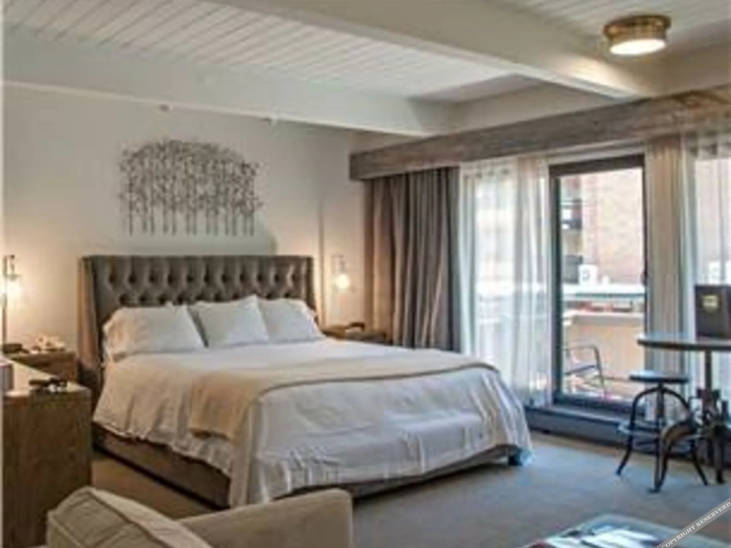 Aspen Square Condominium Hotel