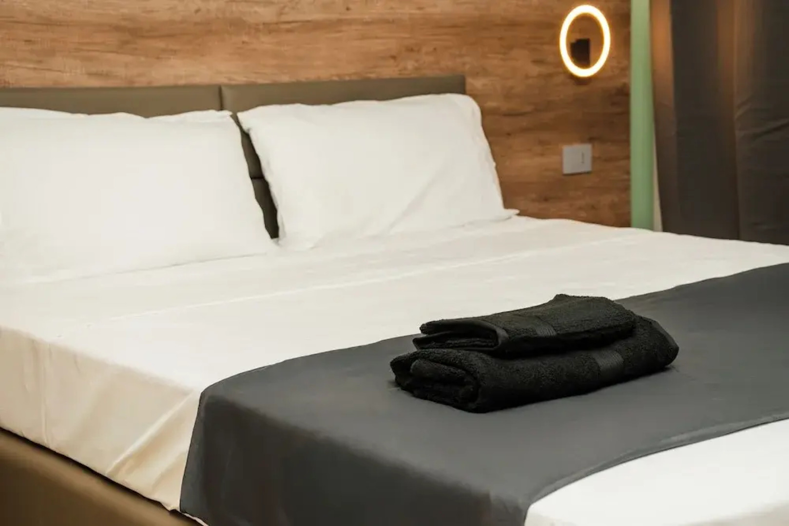 Elysium Self Check-In Rooms