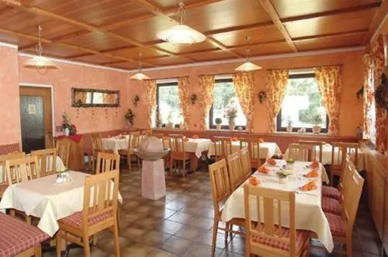 Landgasthof zum Hirschenstein