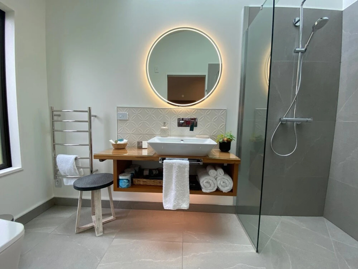 The Bay House Beachfront Accommodation