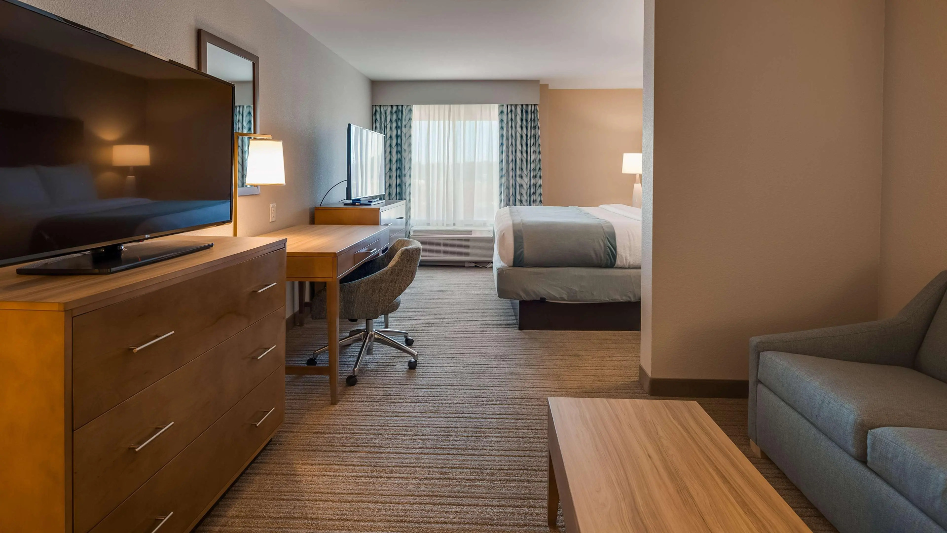Best Western Plus Desoto