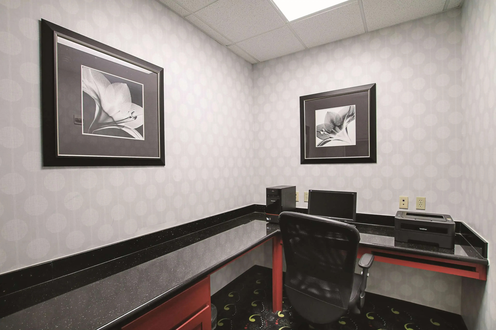 La Quinta Inn & Suites by Wyndham Dallas - Hutchins