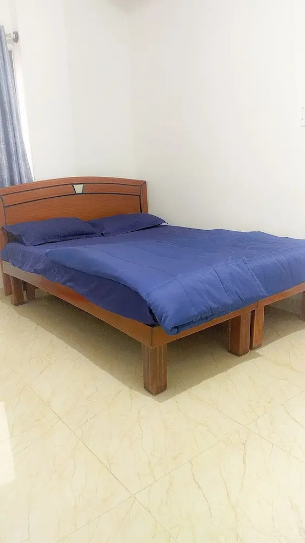 Pearl Valley Residency