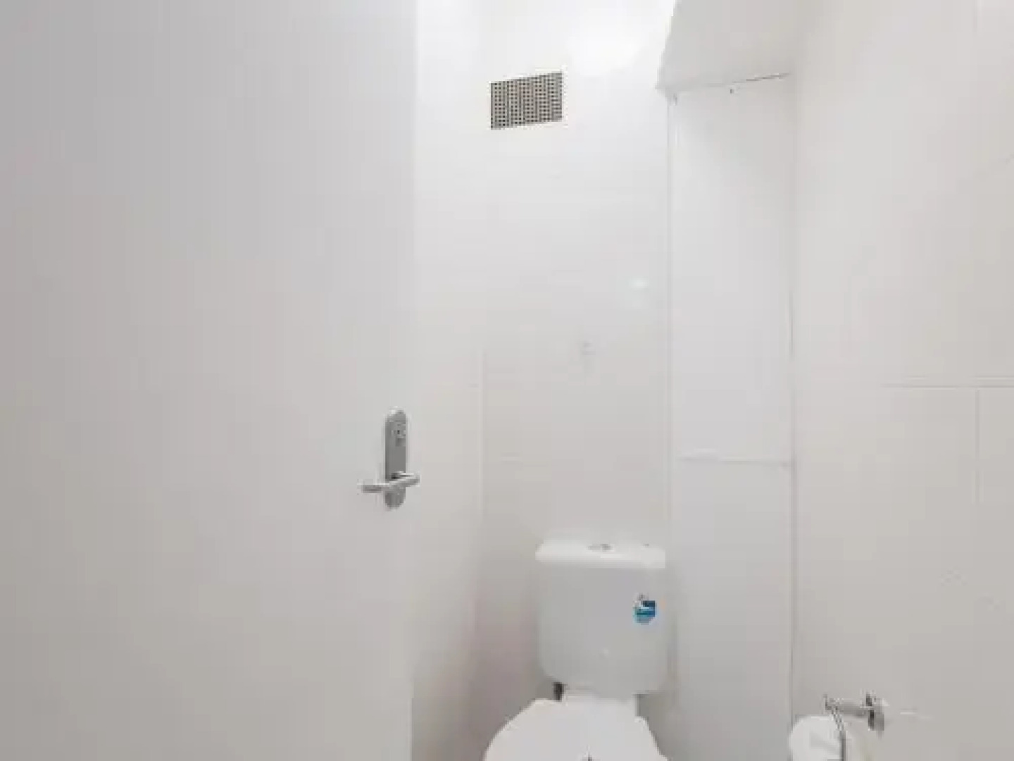 4 'Harbourside' 3-7 Soldiers Point Road - Ground Floor On The Waterfront