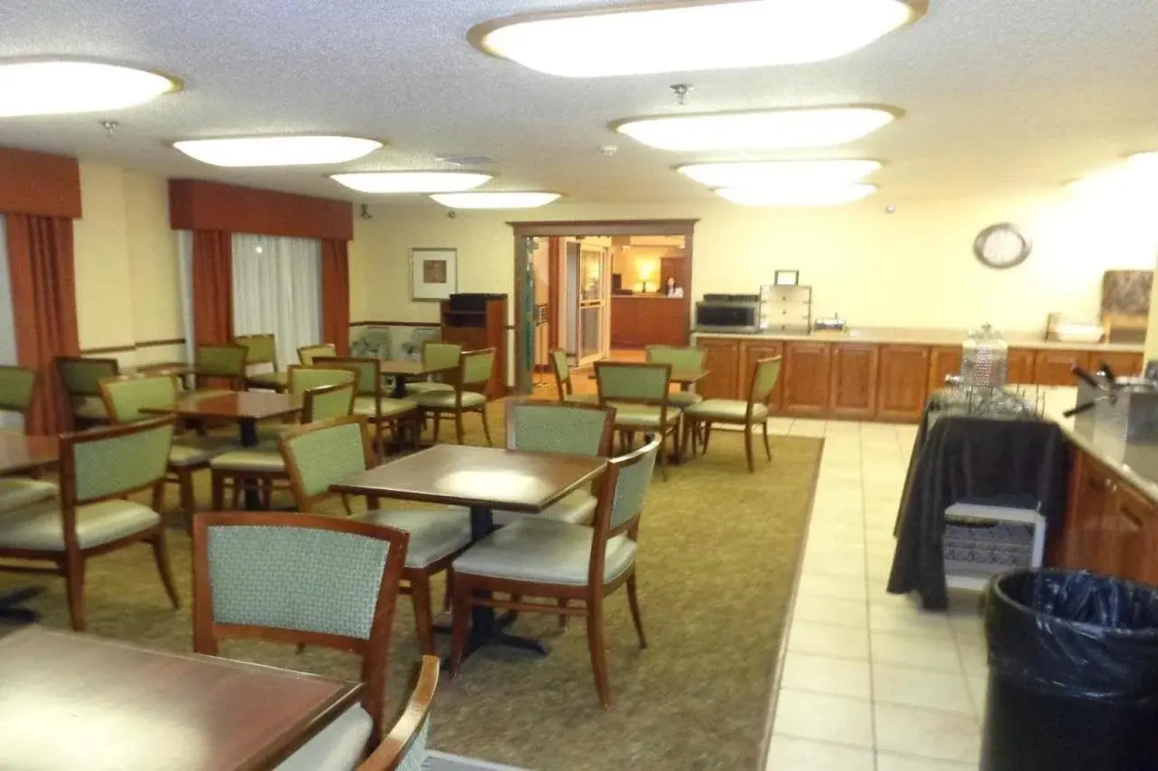 Country Inn & Suites by Radisson Bismarck Waterpark