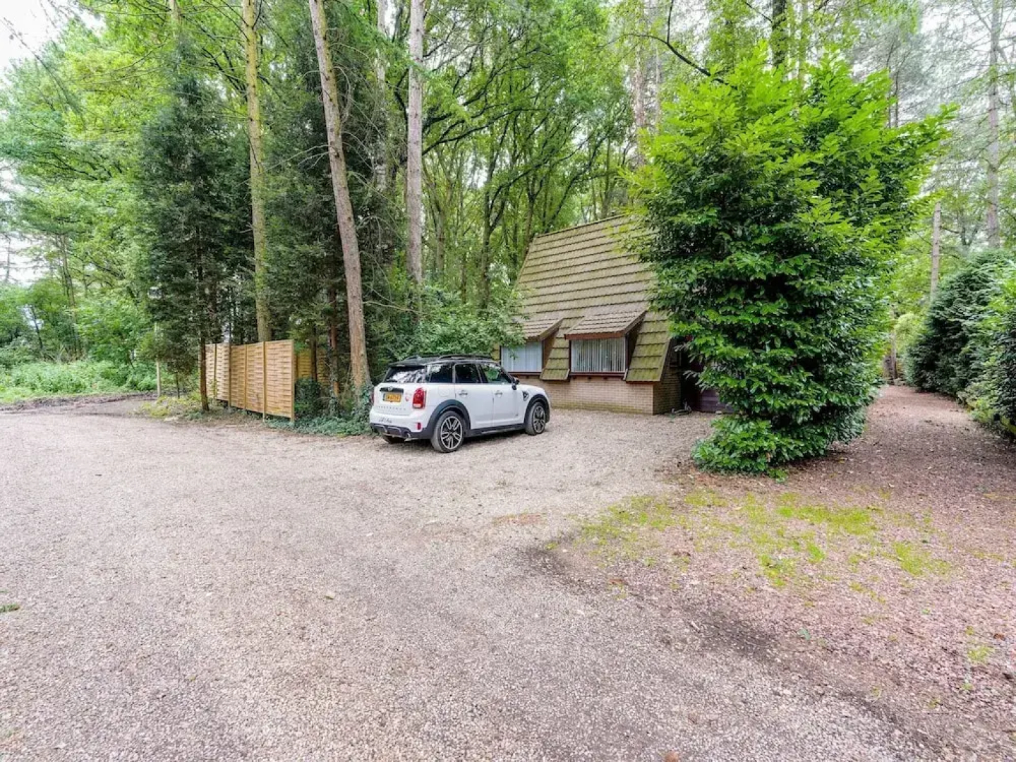 Welcoming Chalet in Rekem Tucked in Nature