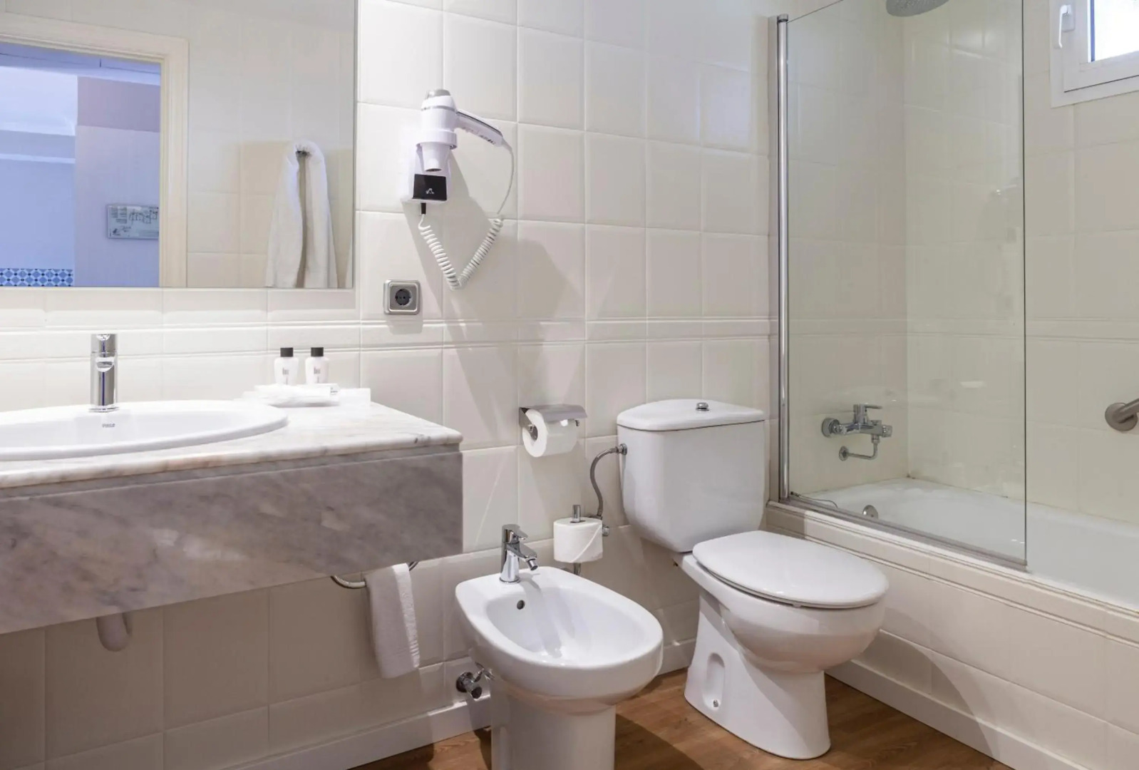 Minura Hotel Cala Galdana & Apartamentos