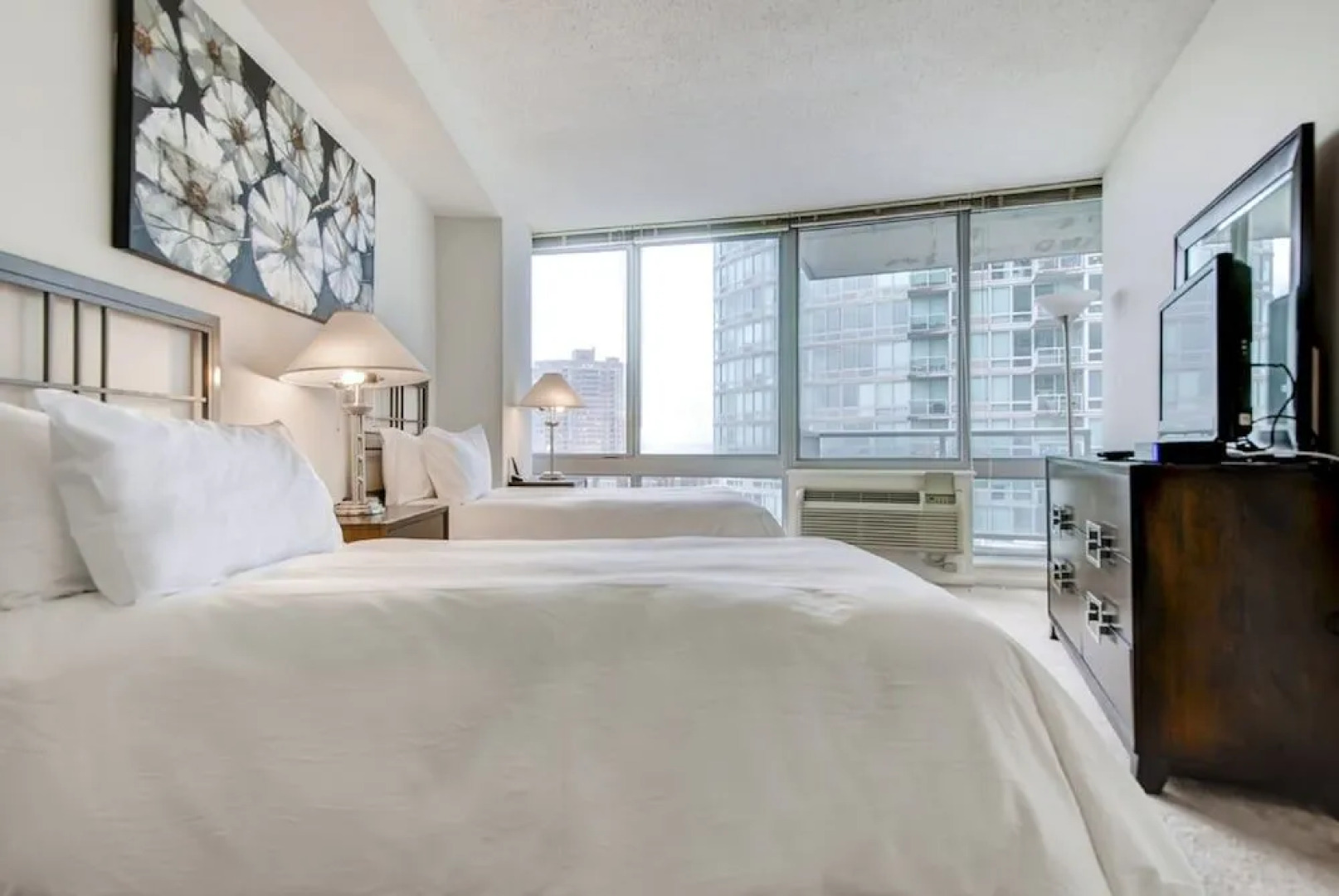 Global Luxury Suites at Exchange