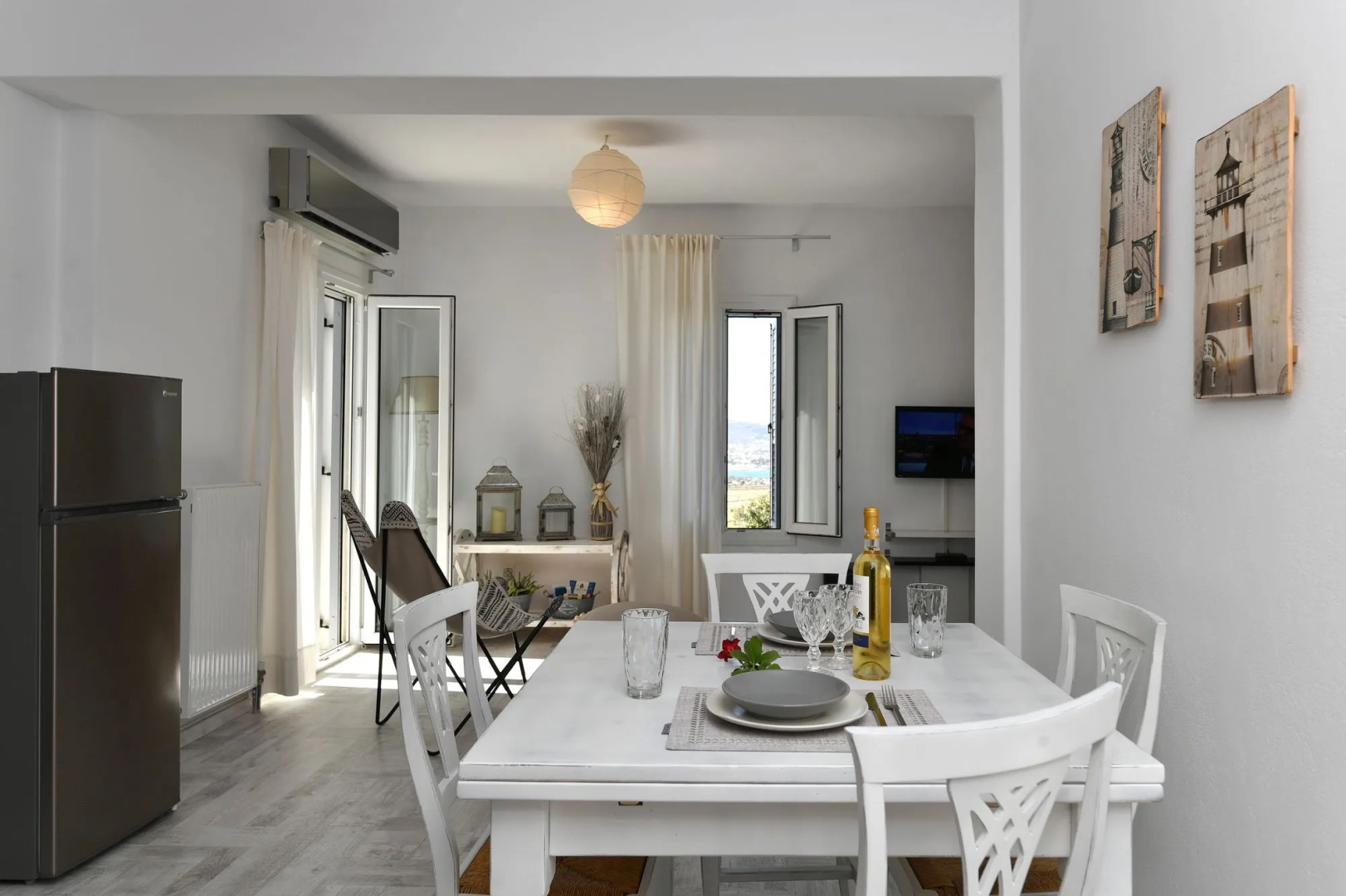 Azzurro Bianco Suites