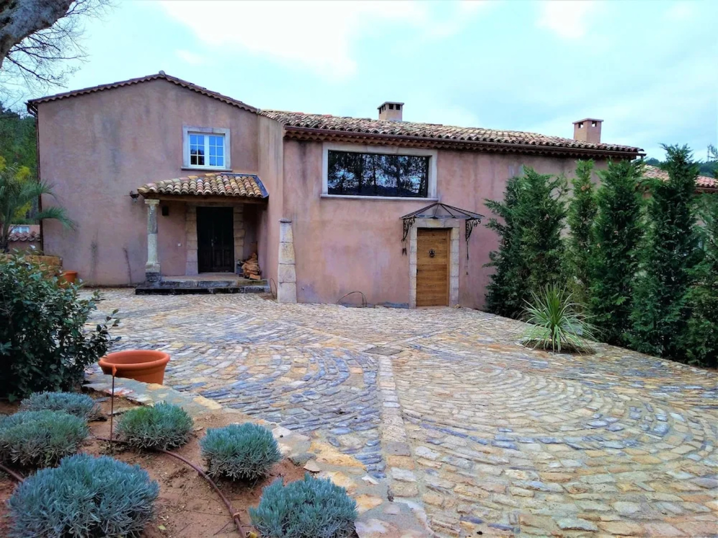 Domaine Les Sanguinedes