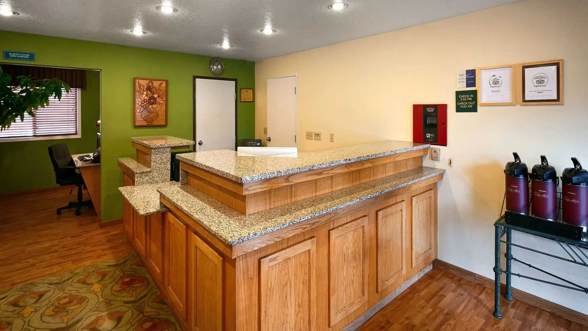 Best Western Oakridge Inn