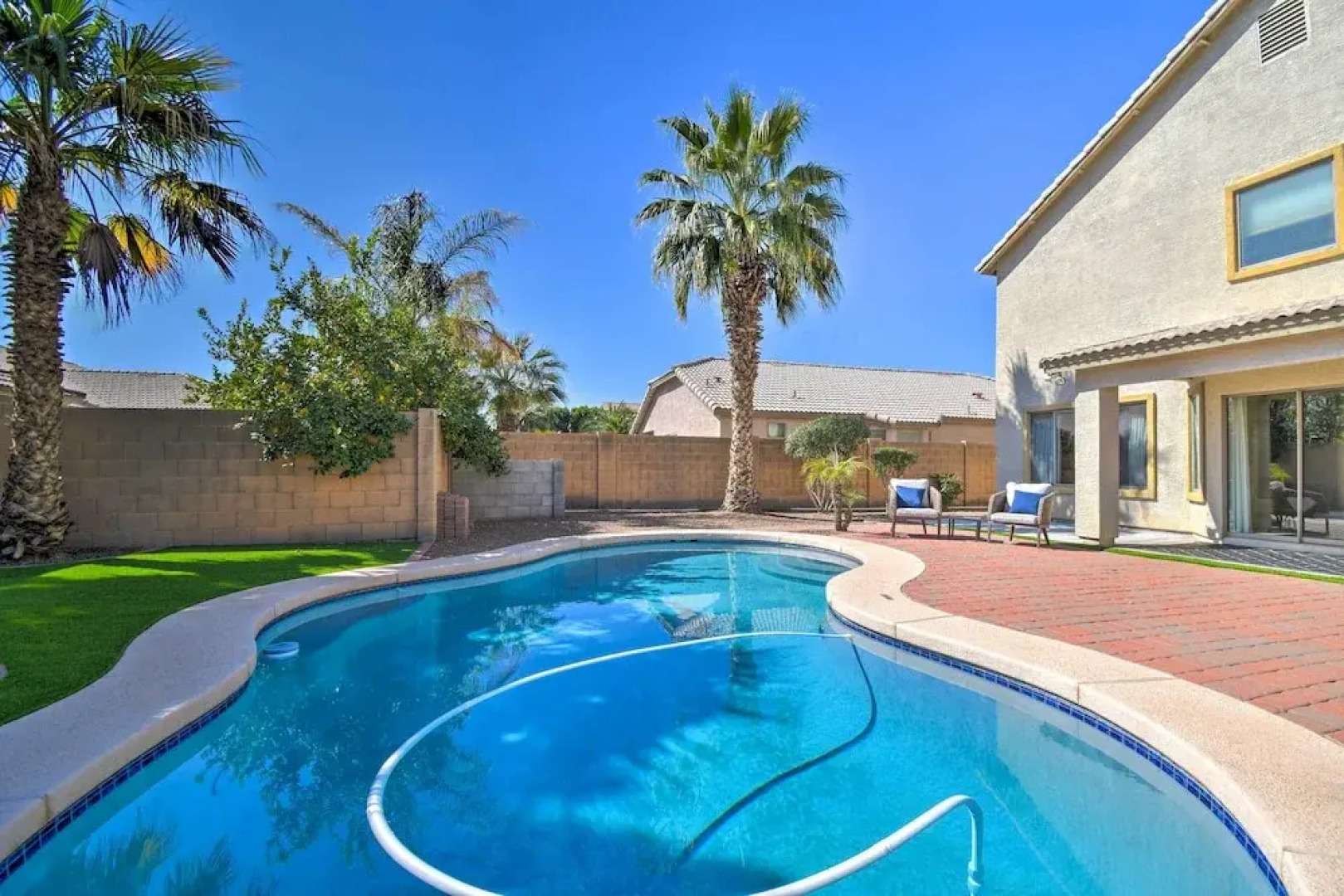 Avondale Oasis w/ Pool: 5 Mi to State Farm Stadium