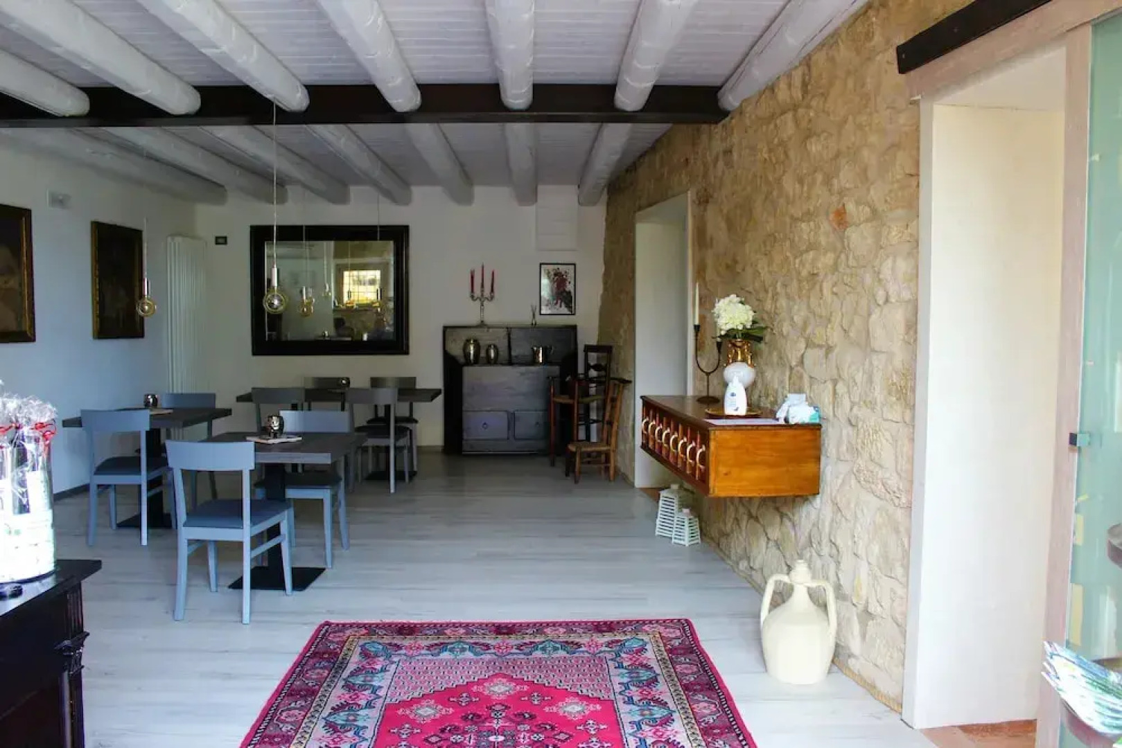 Arco di Vino - Tourist Location