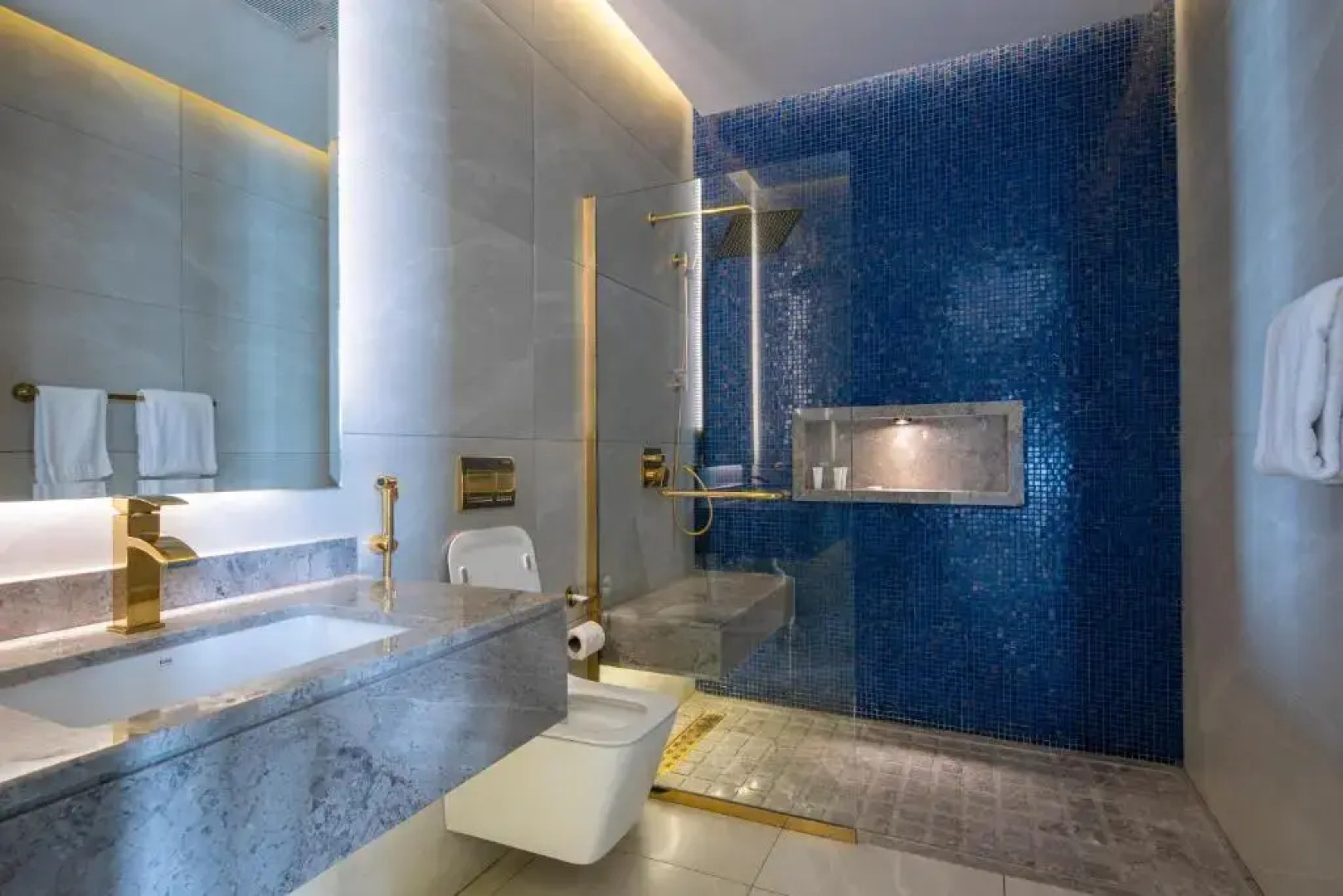 Mirada Blue - Marina