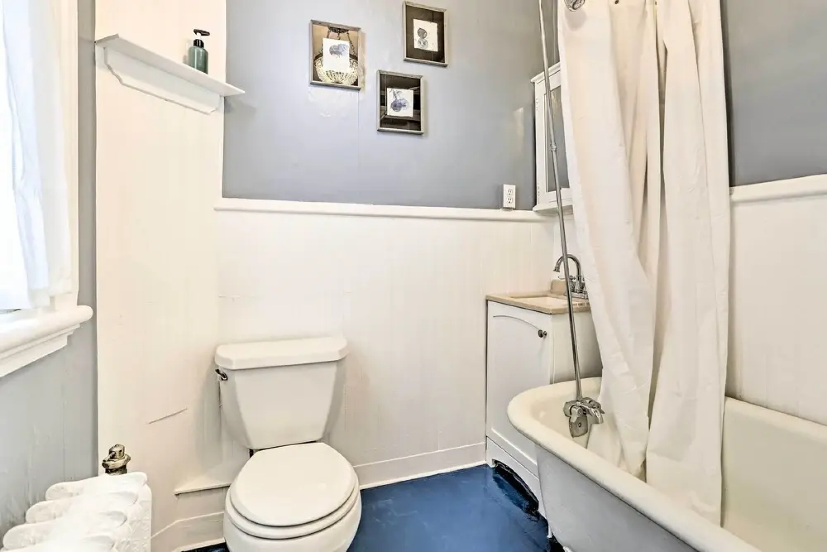 Historic Poughkeepsie Apt - Walkable Location