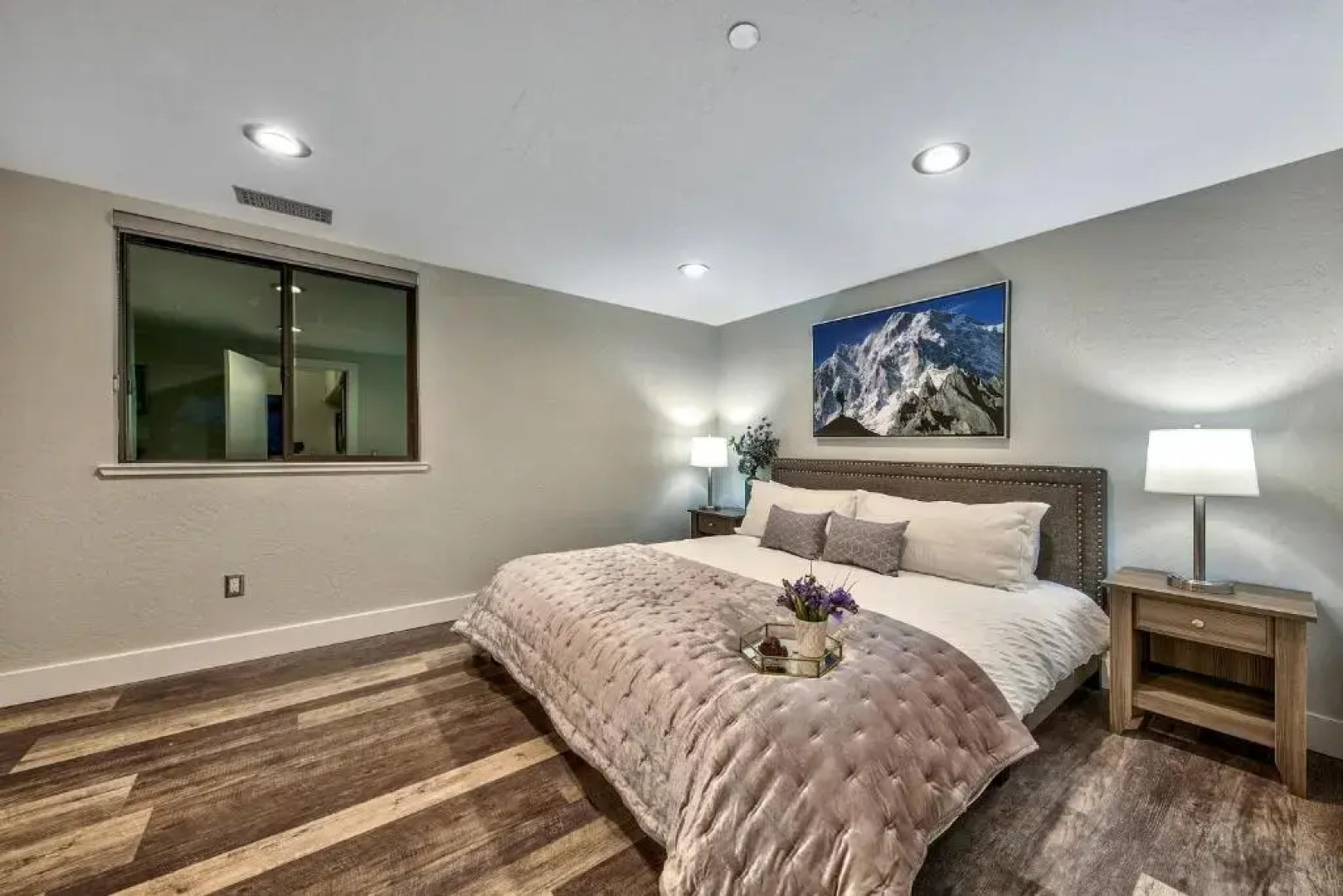 LUXE 4 Blue Diamond Lake Tahoe Lodge