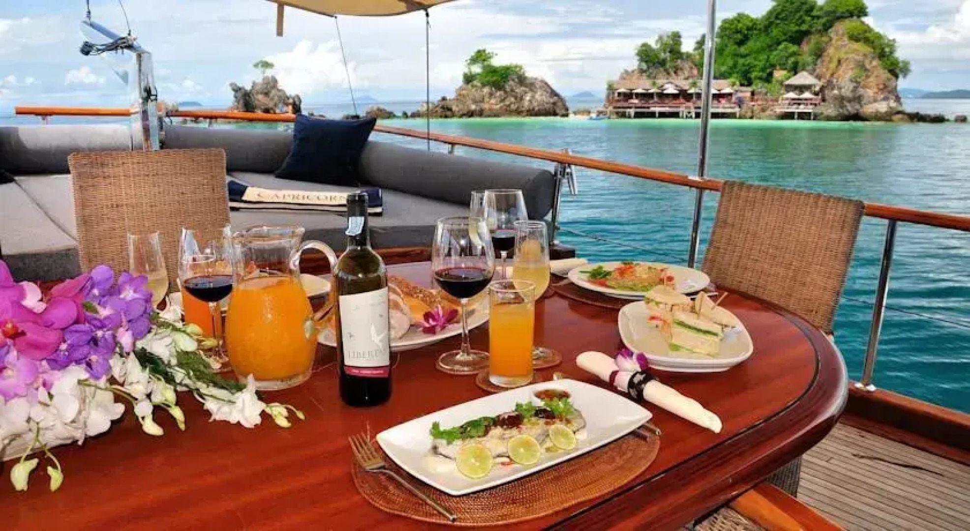 Sailing Yacht CC2415