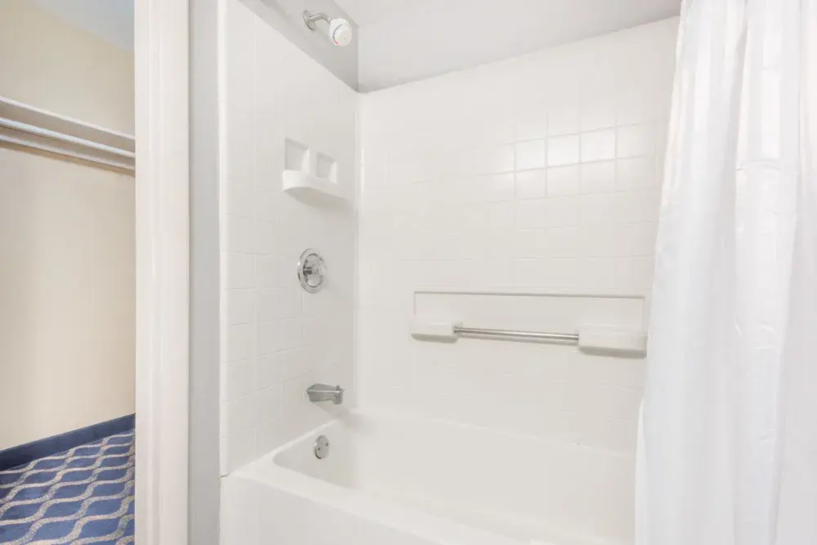 Days Inn Niantic Near Casinos