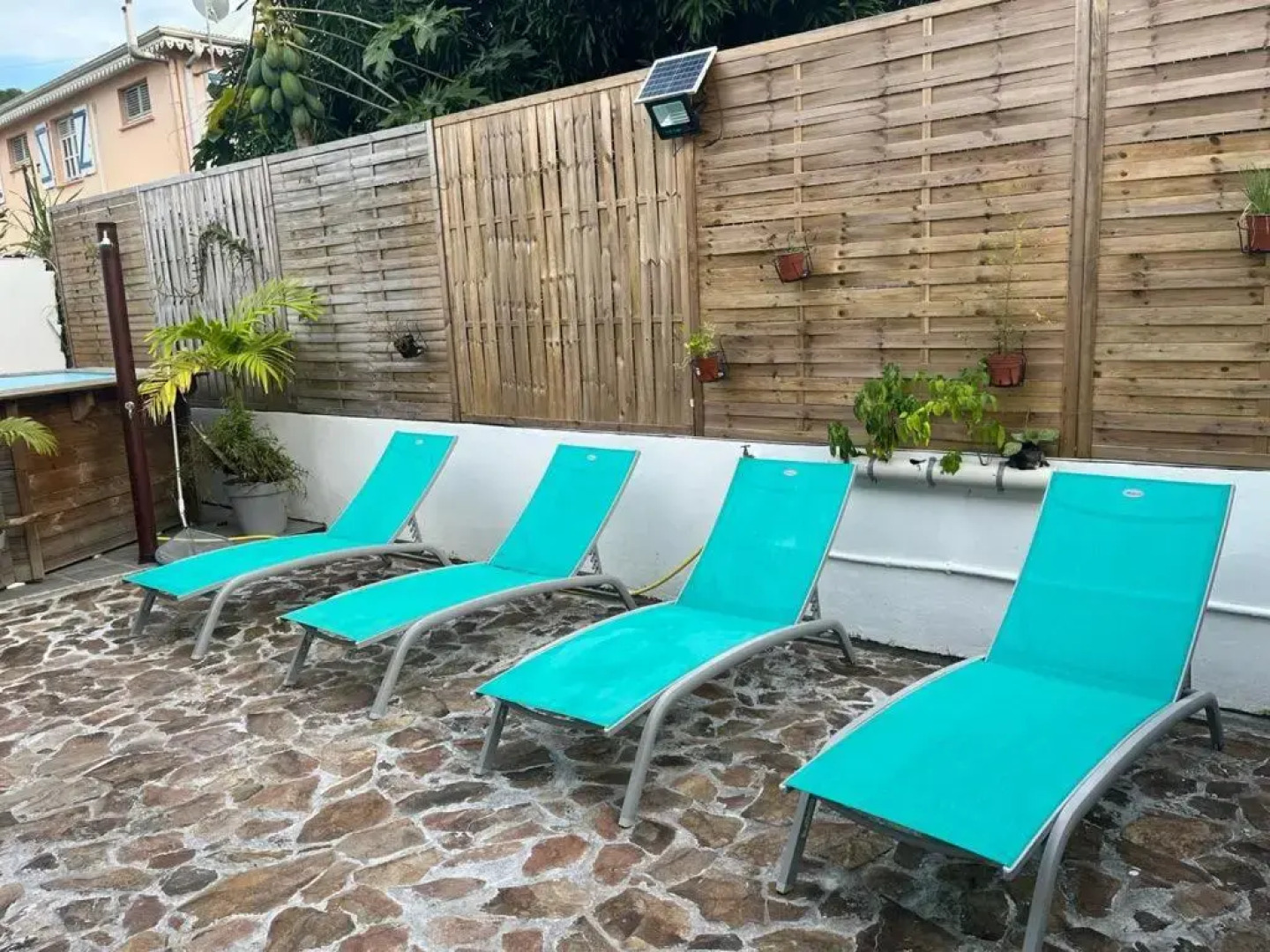 Residence Flores de Maria