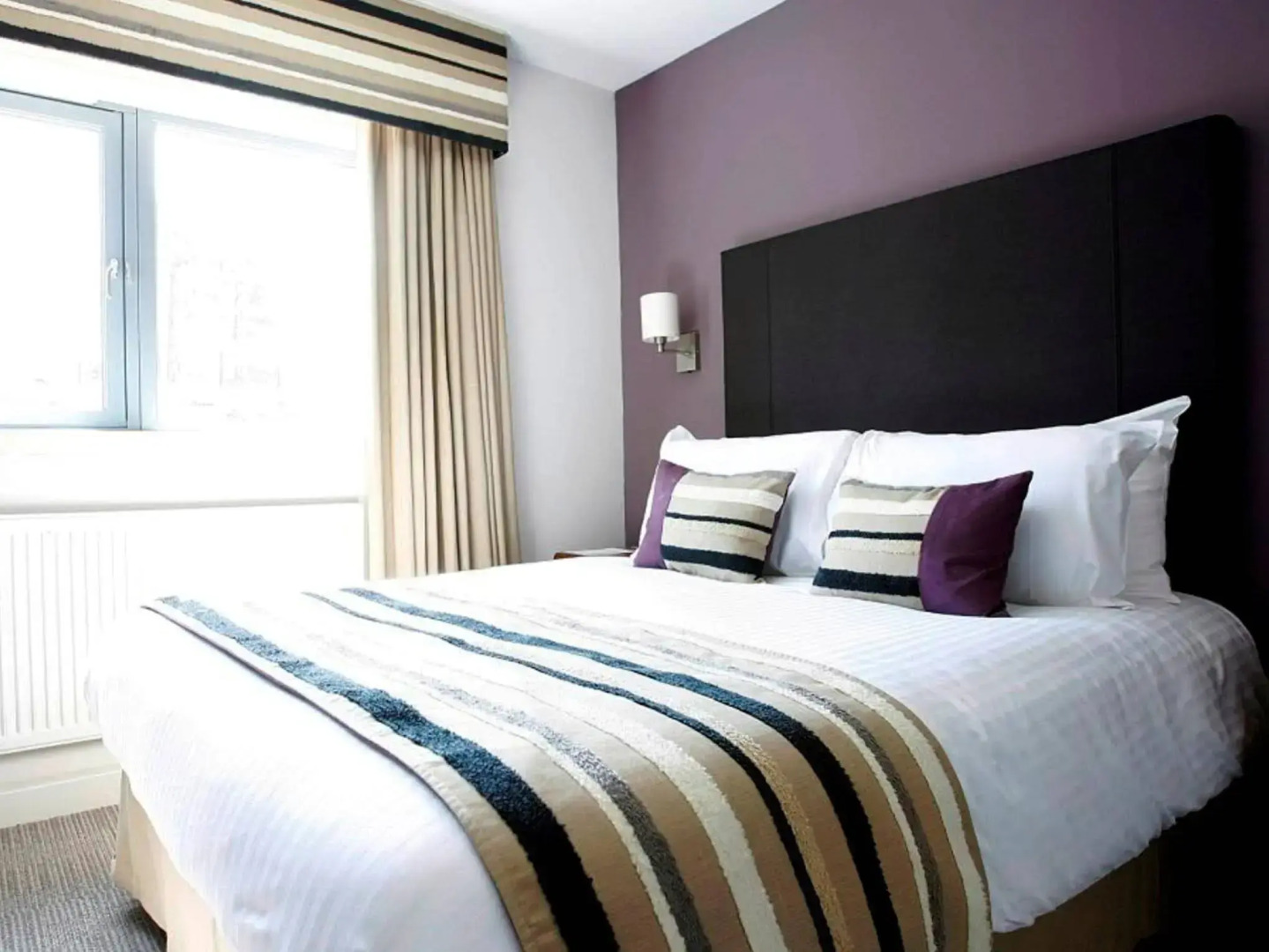 Stirling Court Hotel