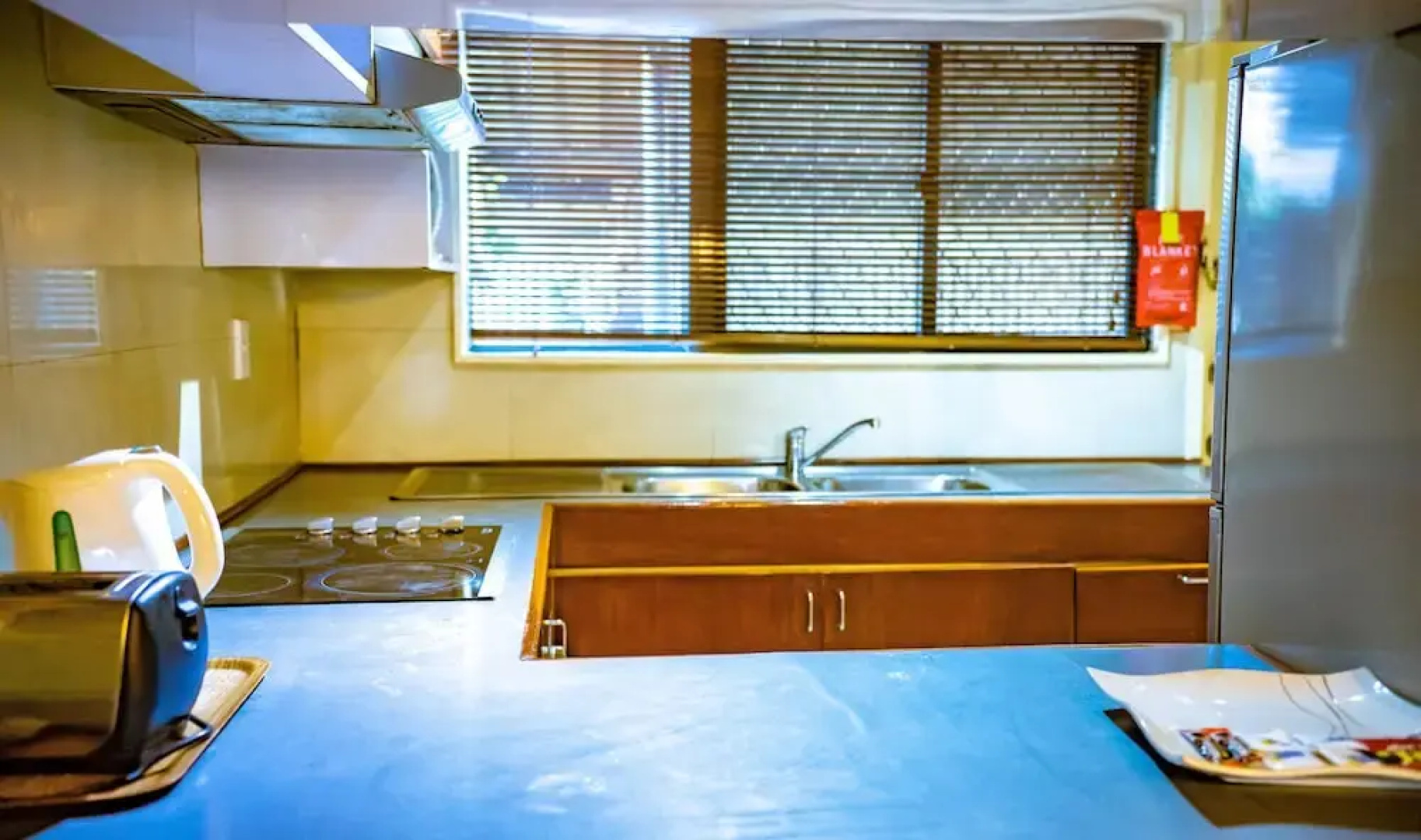 Highlander Hotel & Apartments